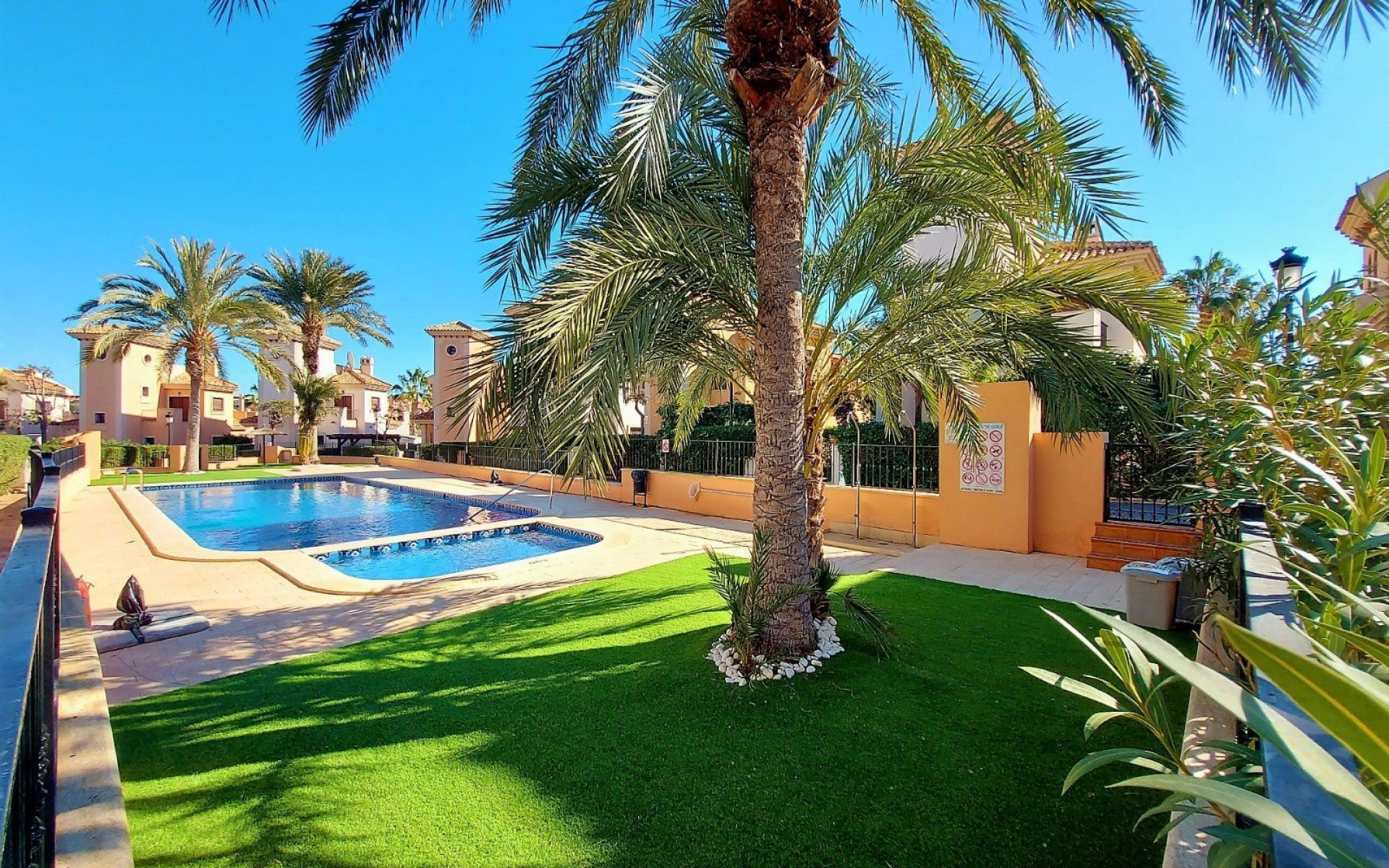 Resale - Villa - Algorfa - La Finca Golf