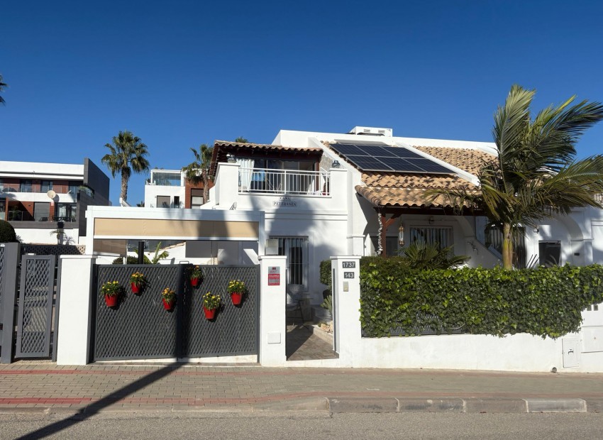 Resale - Villa - Algorfa - La Finca Golf