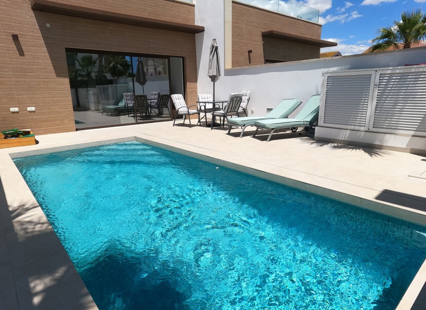 Resale - Villa - Algorfa - La Finca Golf