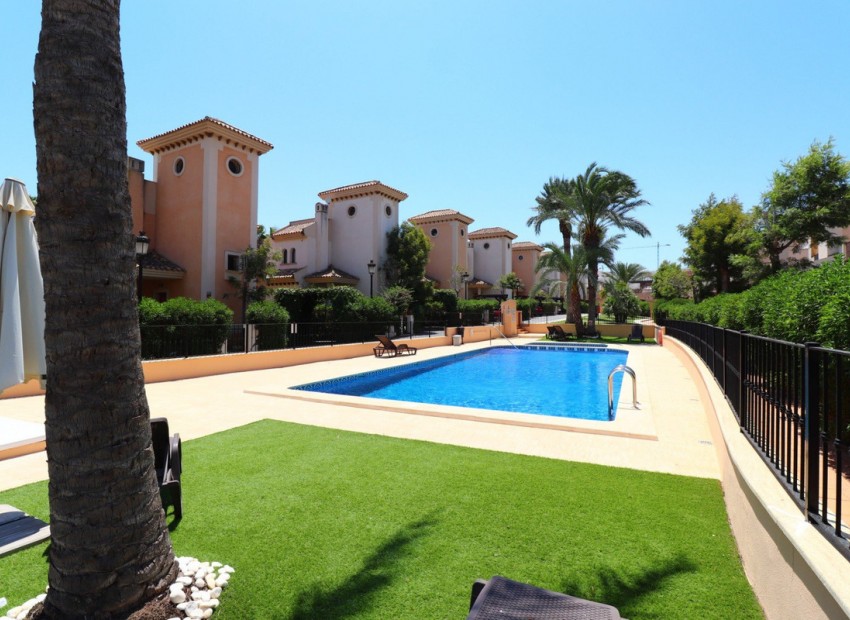 Resale - Villa - Algorfa - La Finca Golf