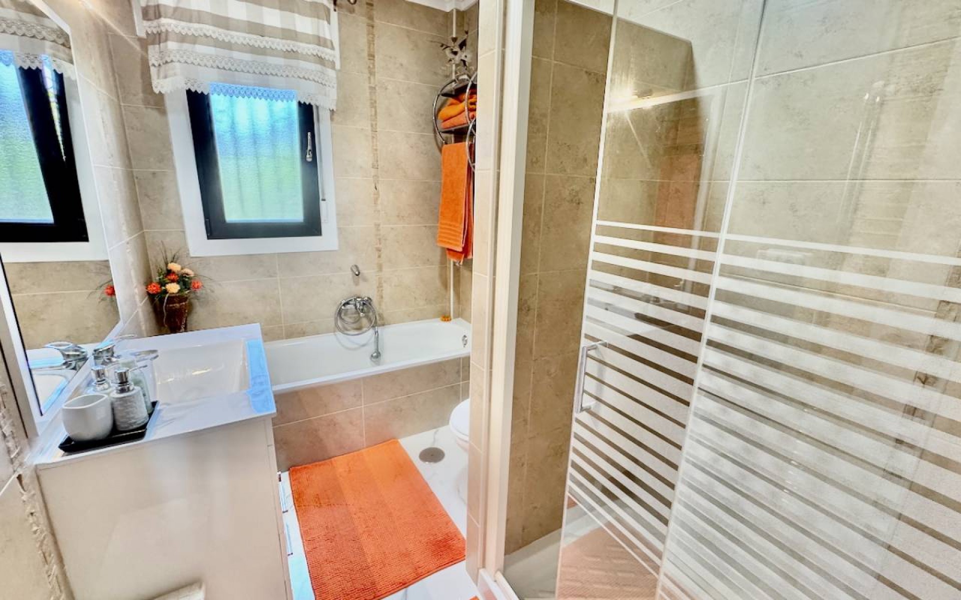 Resale - Villa - Algorfa - Lomas De La Juliana