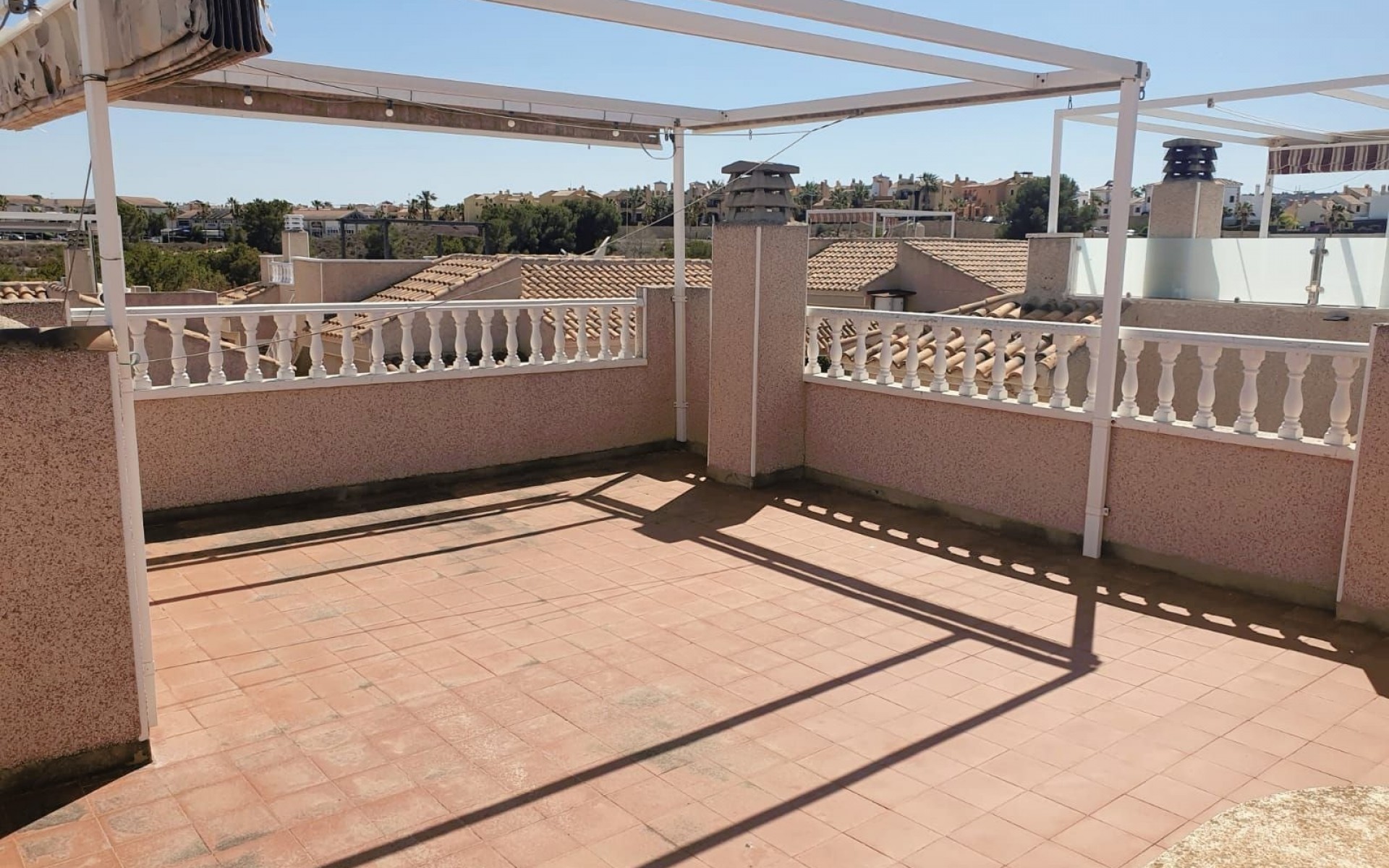 Resale - Villa - Algorfa