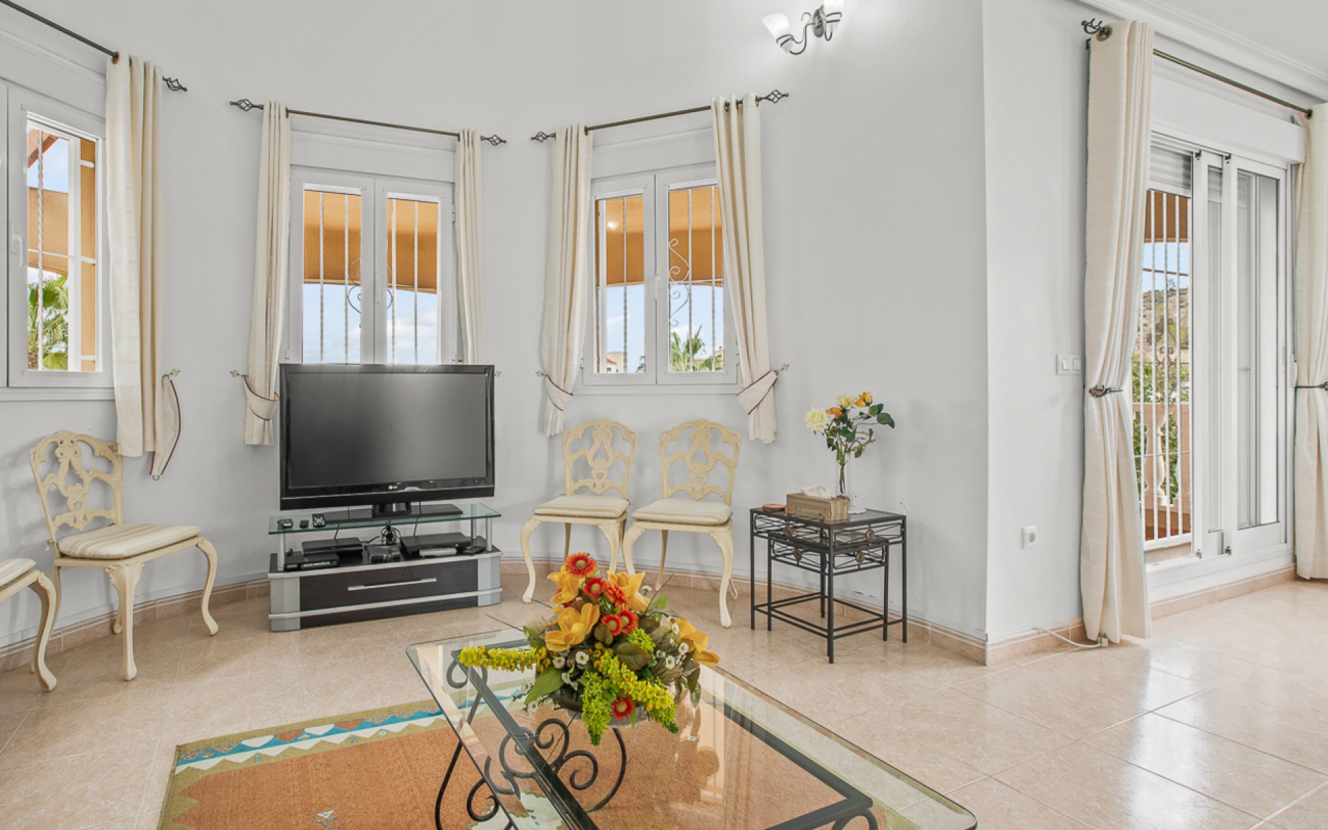 Resale - Villa - Algorfa