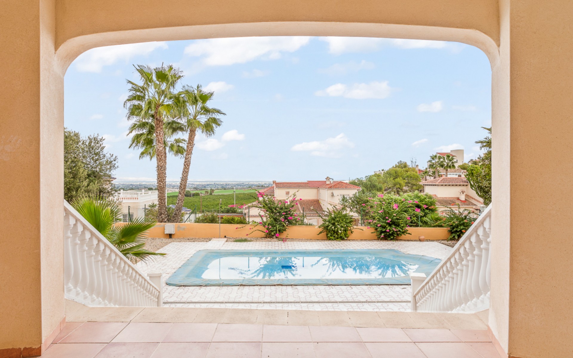 Resale - Villa - Algorfa