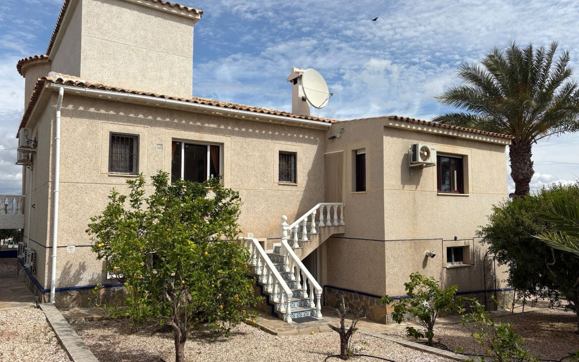 Resale - Villa - Algorfa