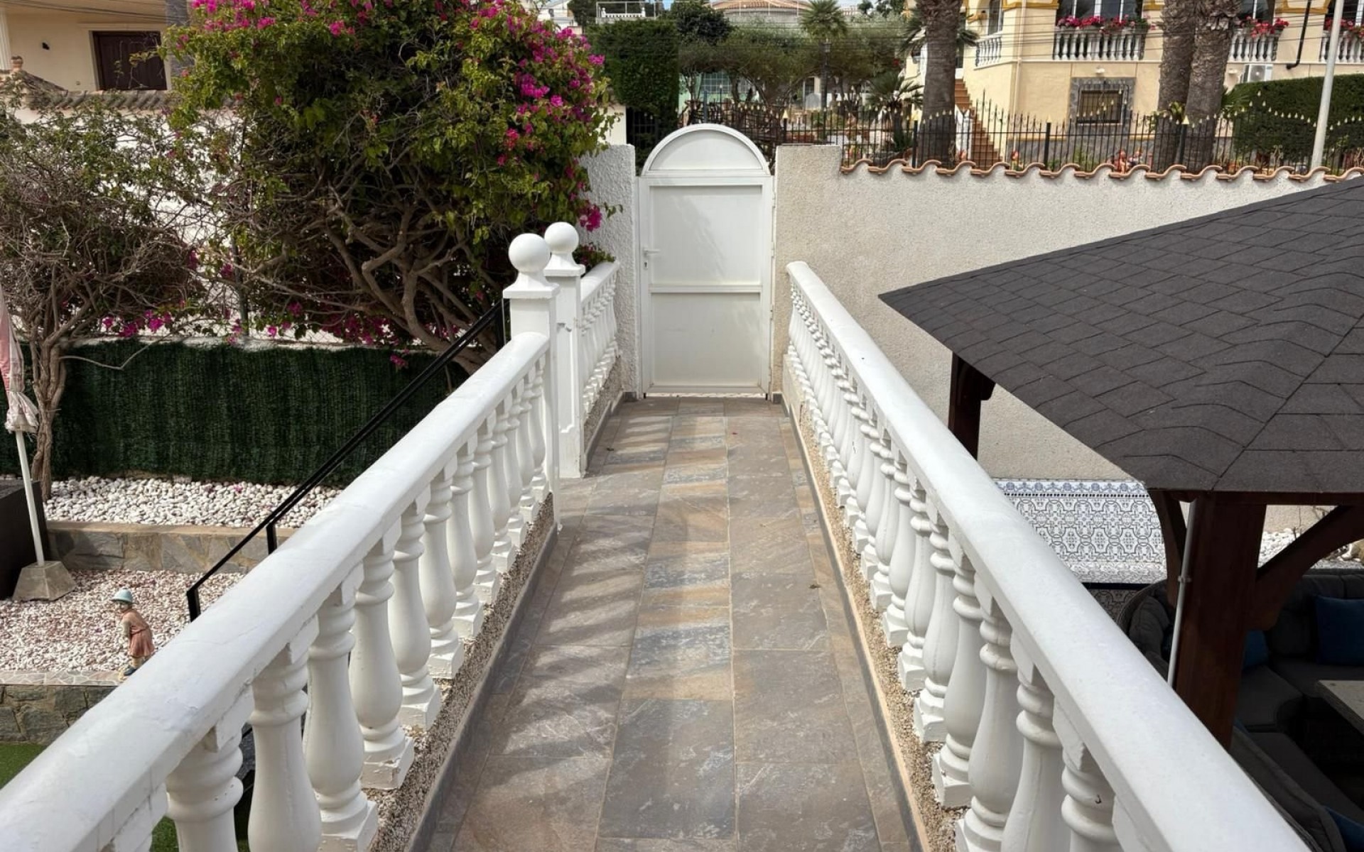 Resale - Villa - Algorfa