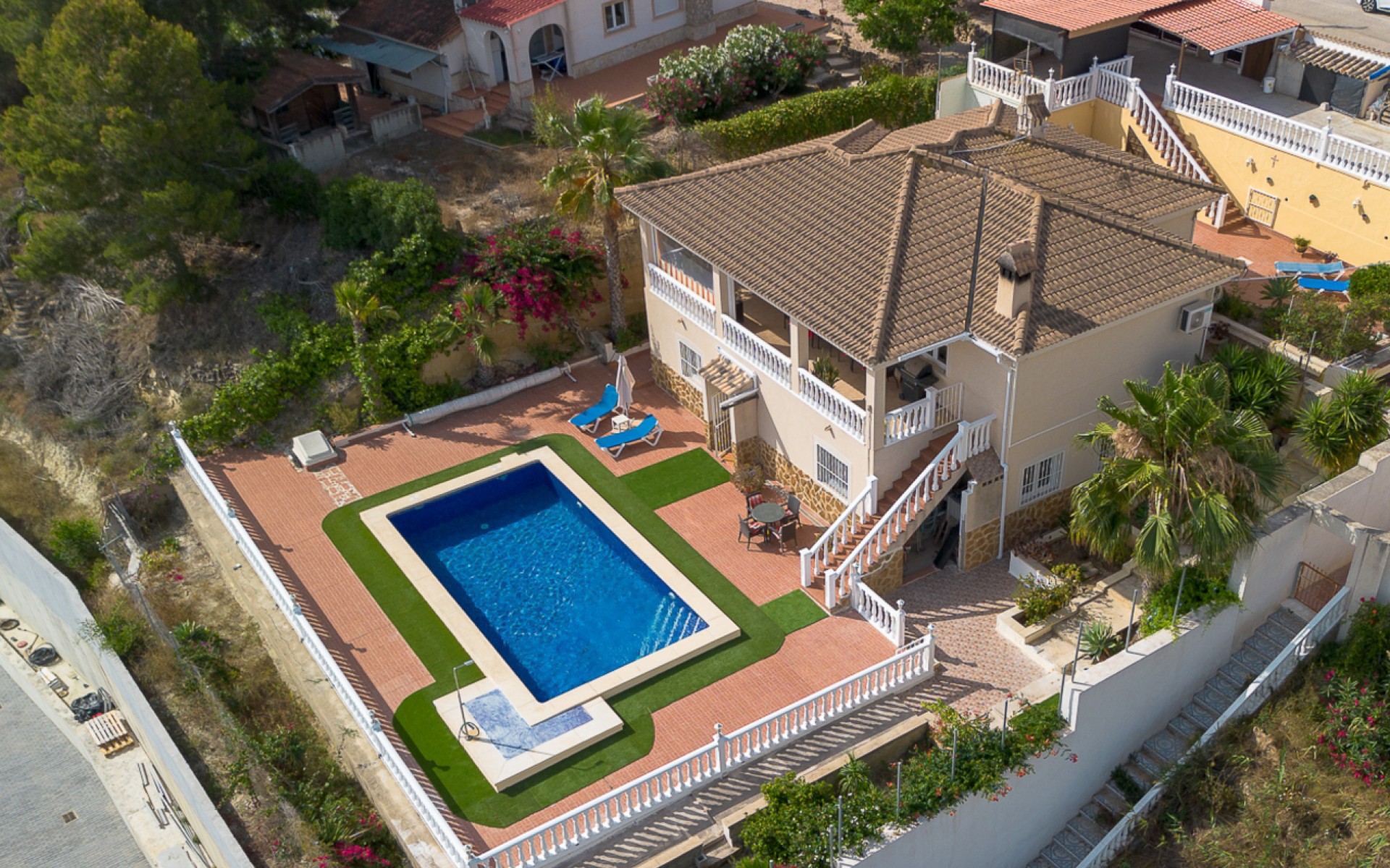 Resale - Villa - Algorfa