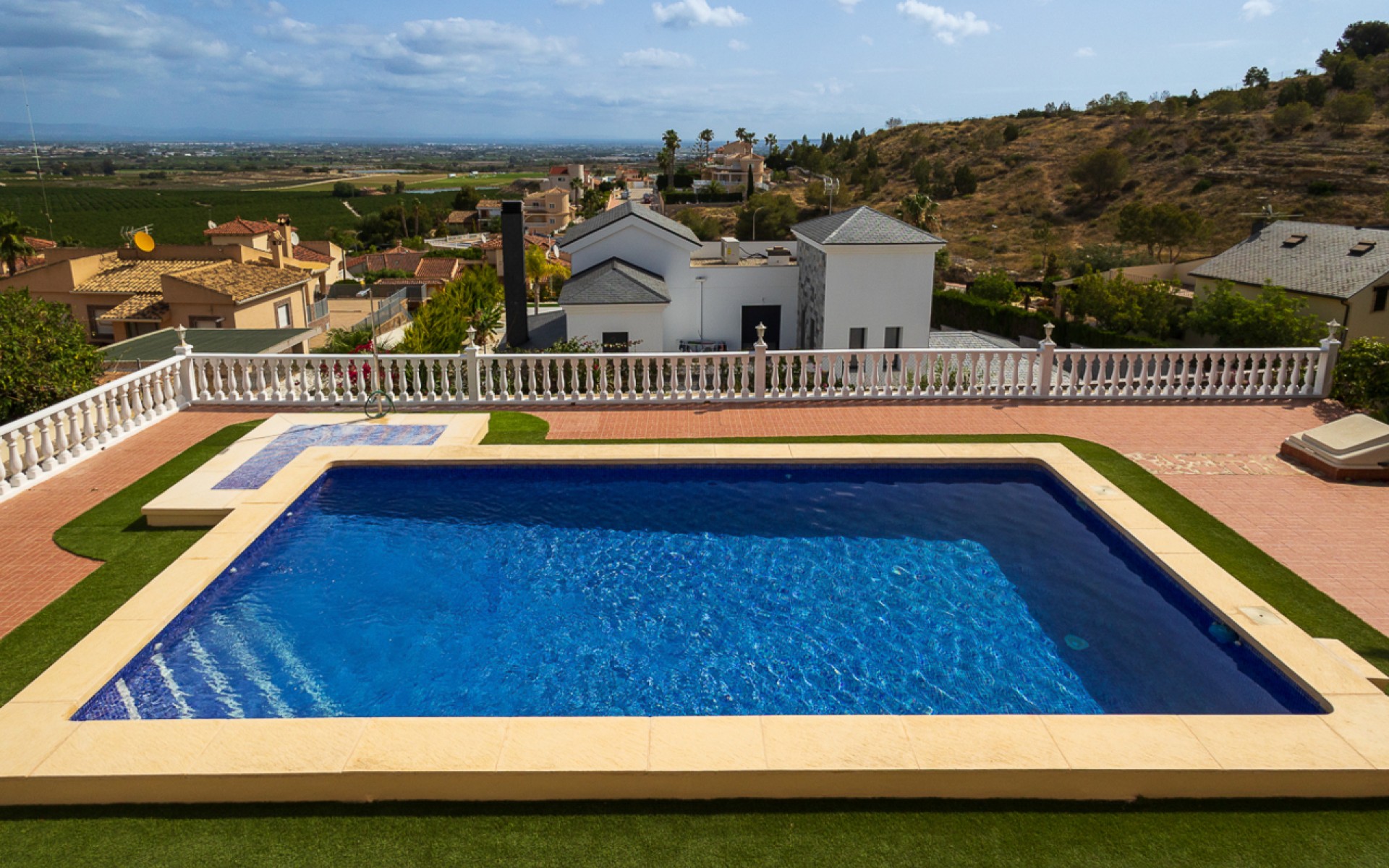 Resale - Villa - Algorfa