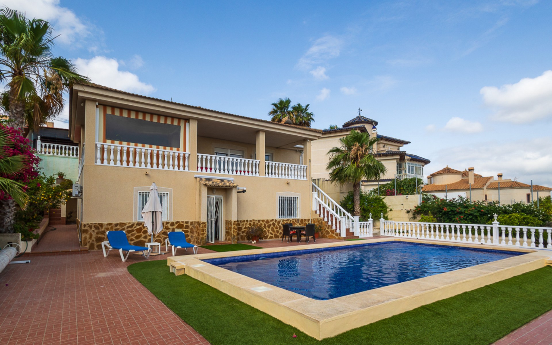 Resale - Villa - Algorfa
