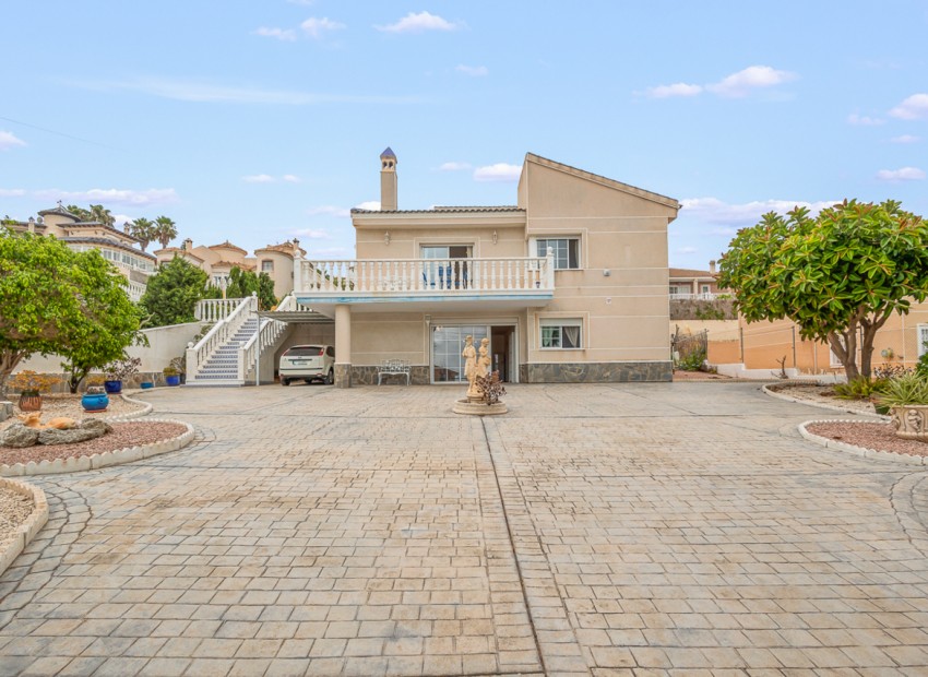Resale - Villa - Algorfa