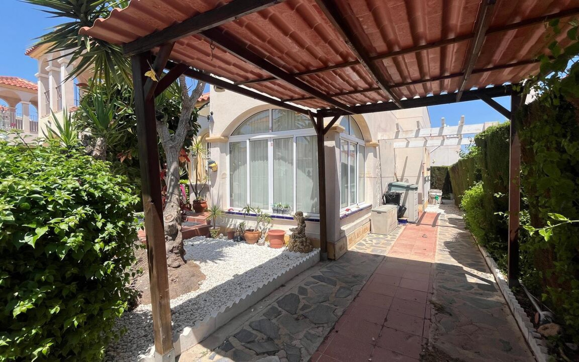 Resale - Villa - Algorfa