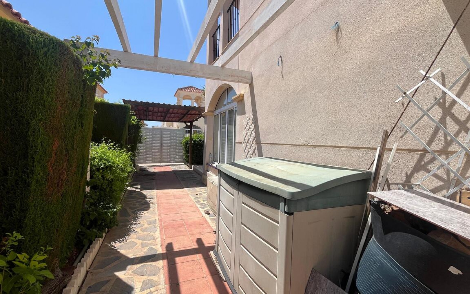 Resale - Villa - Algorfa