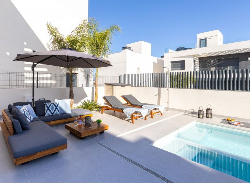 Resale - Villa - Algorfa