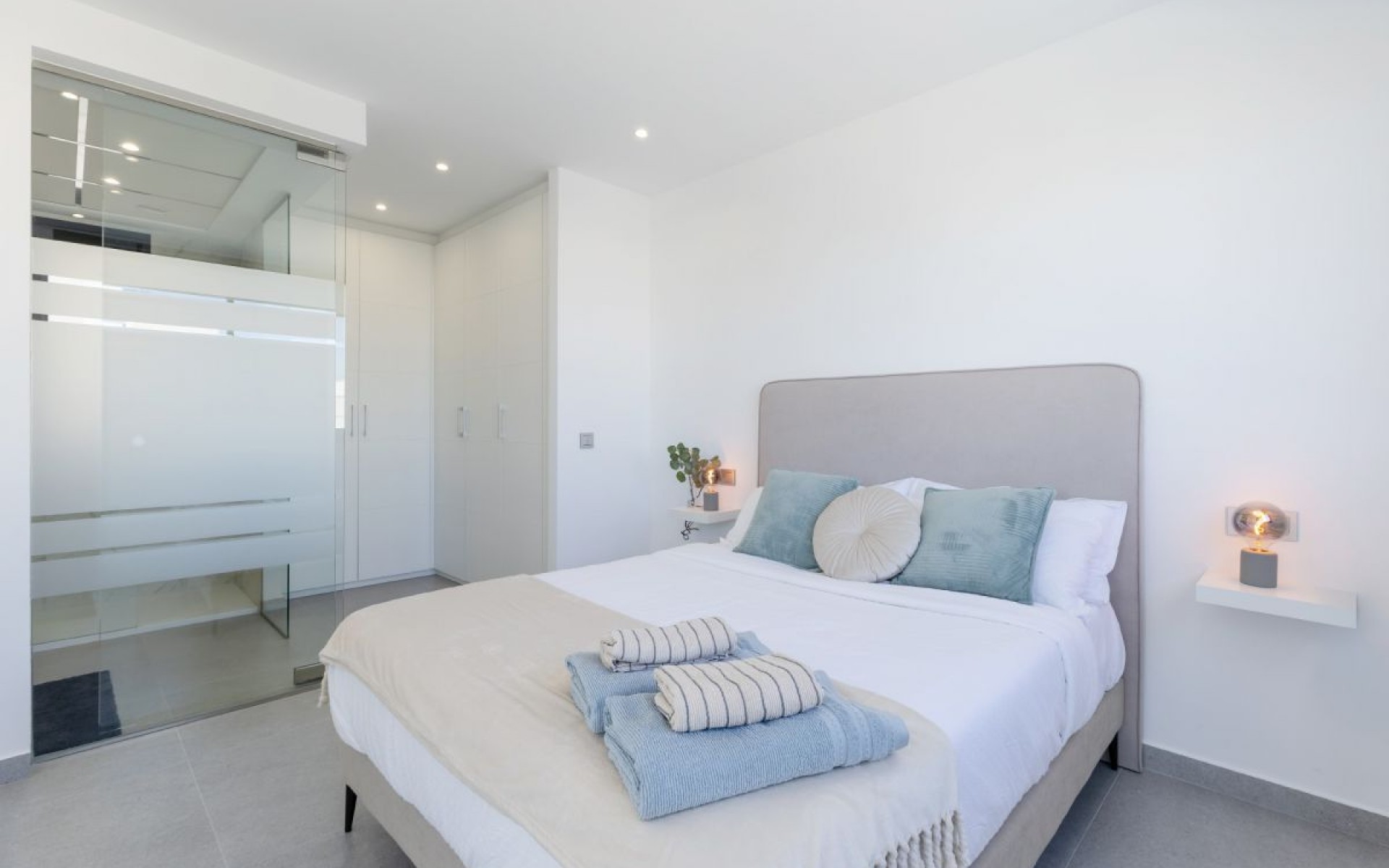 Resale - Villa - Algorfa