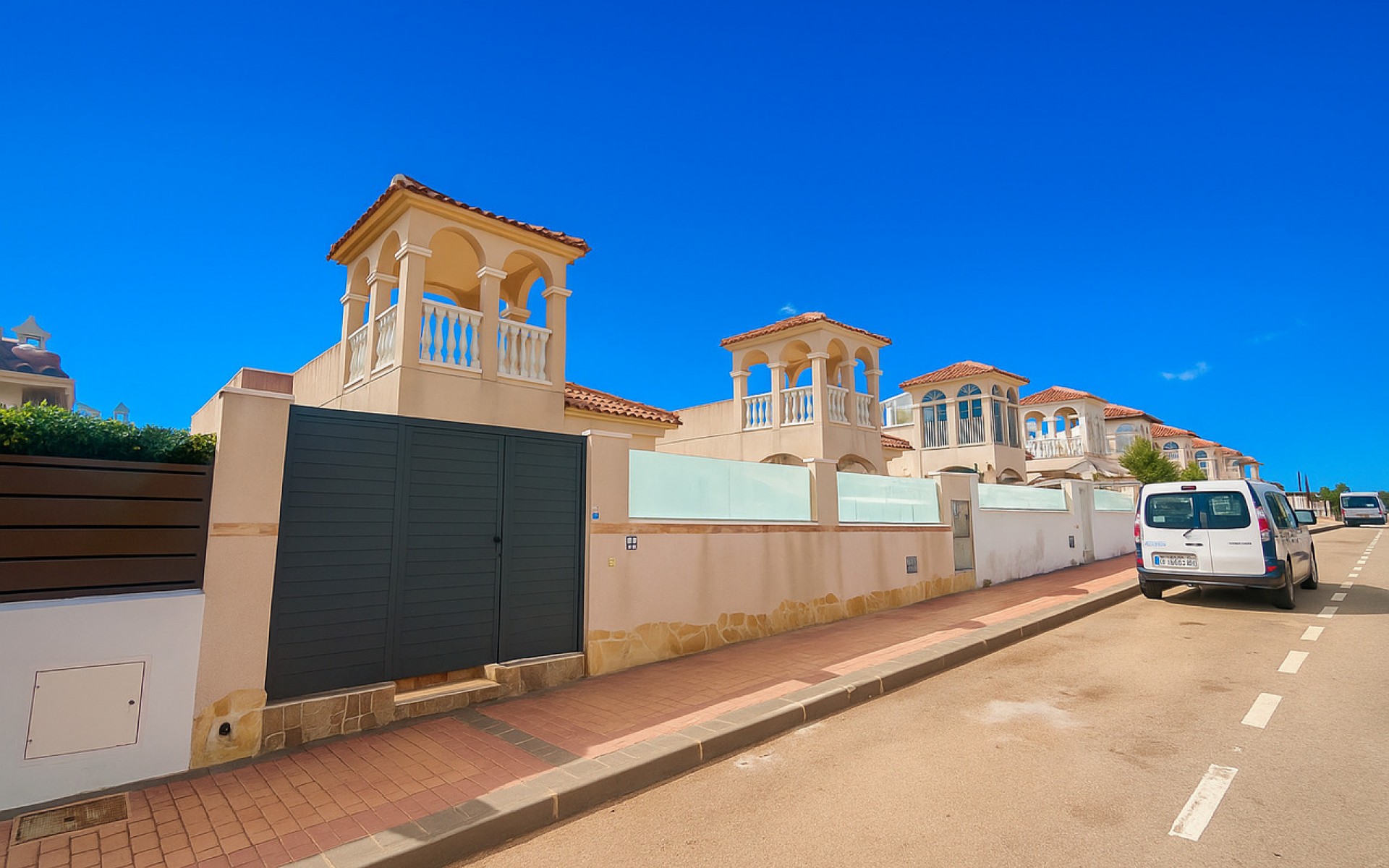 Resale - Villa - Algorfa