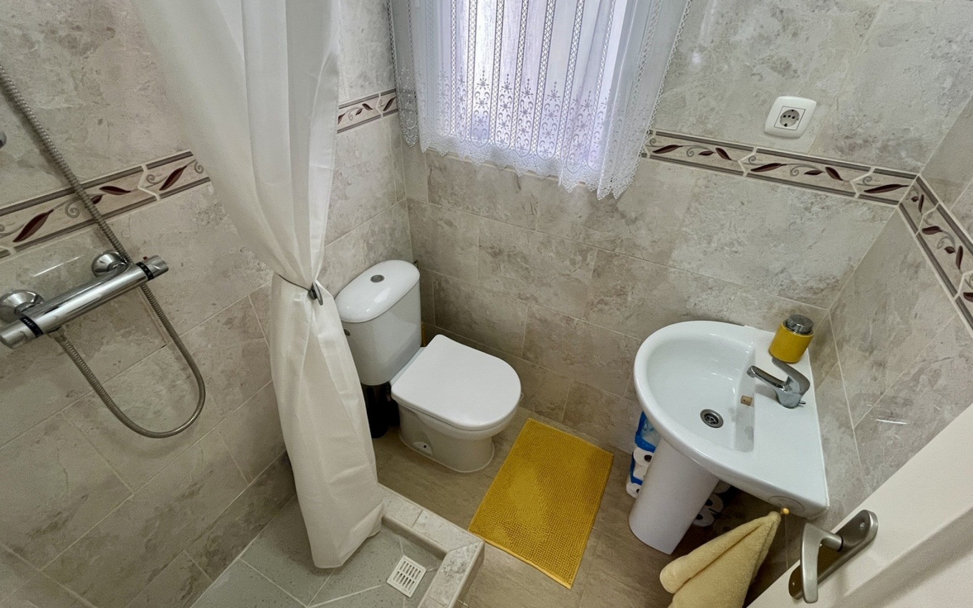 Resale - Villa - Algorfa