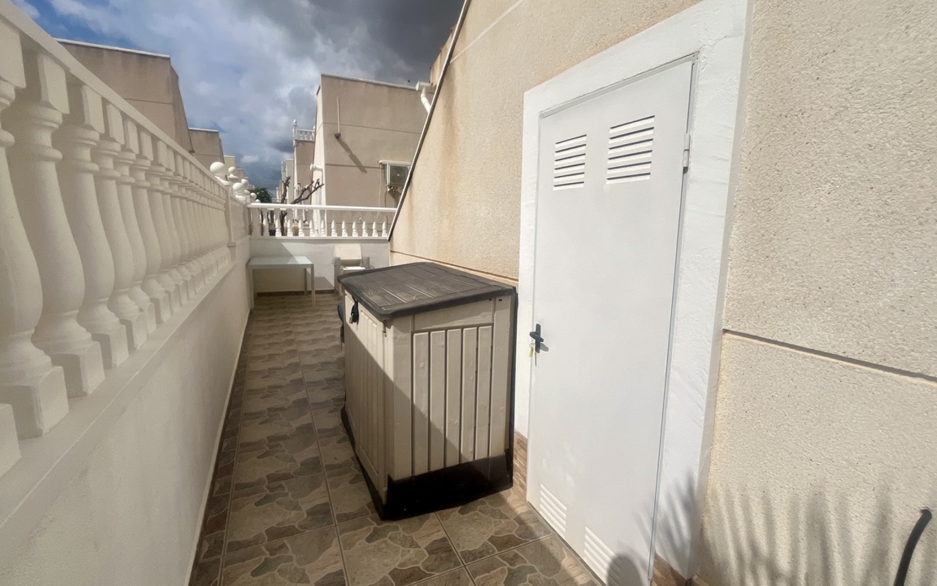 Resale - Villa - Algorfa