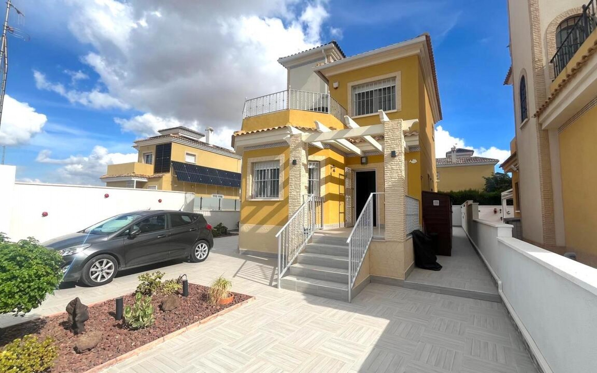 Resale - Villa - Algorfa