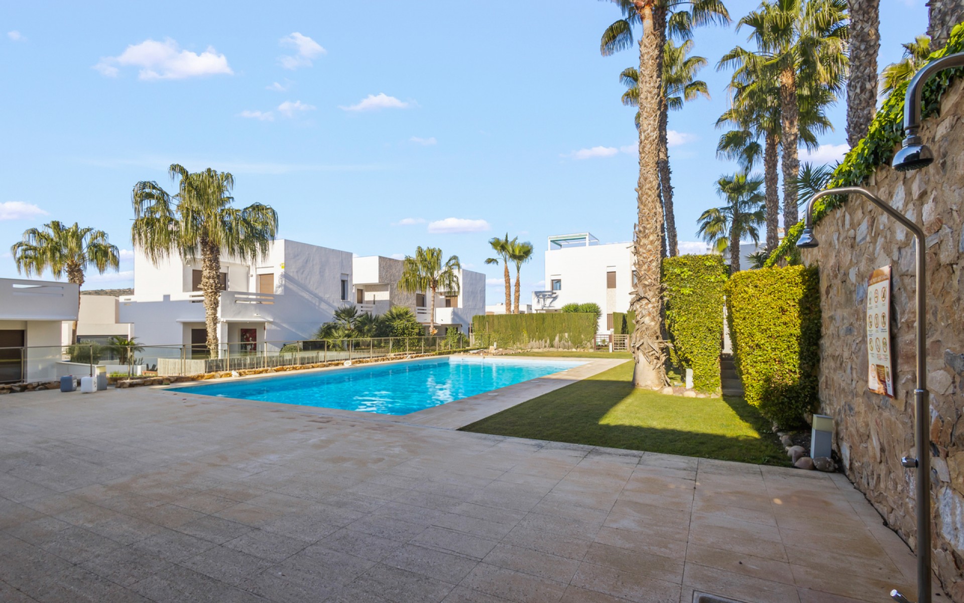 Resale - Villa - Algorfa