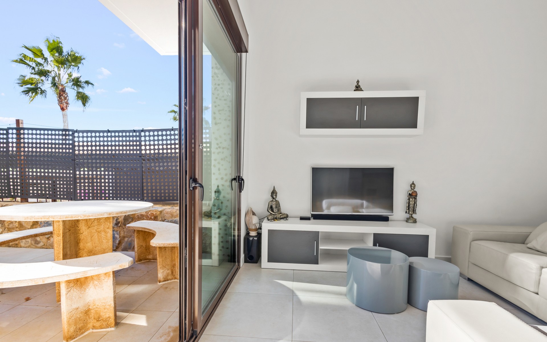 Resale - Villa - Algorfa