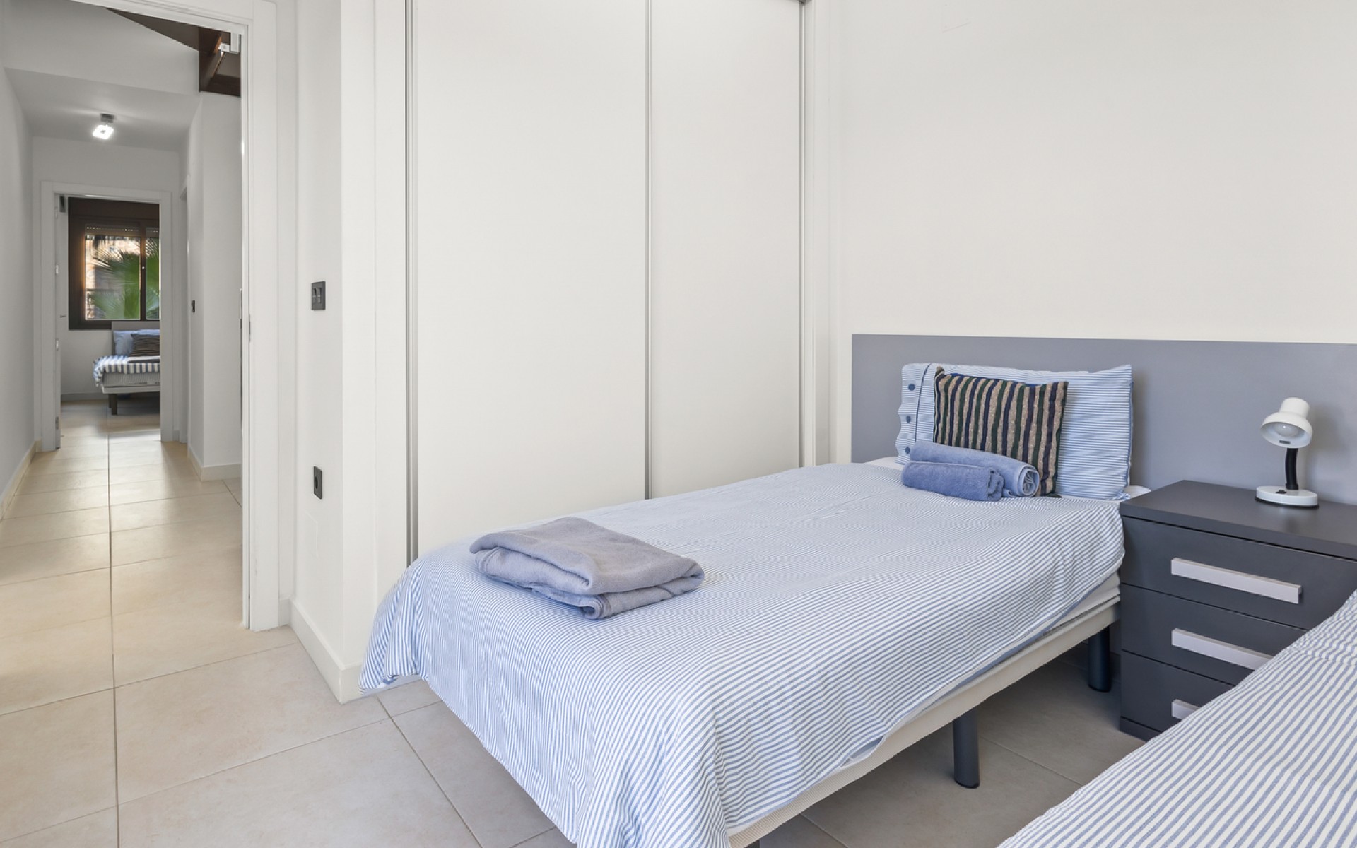 Resale - Villa - Algorfa