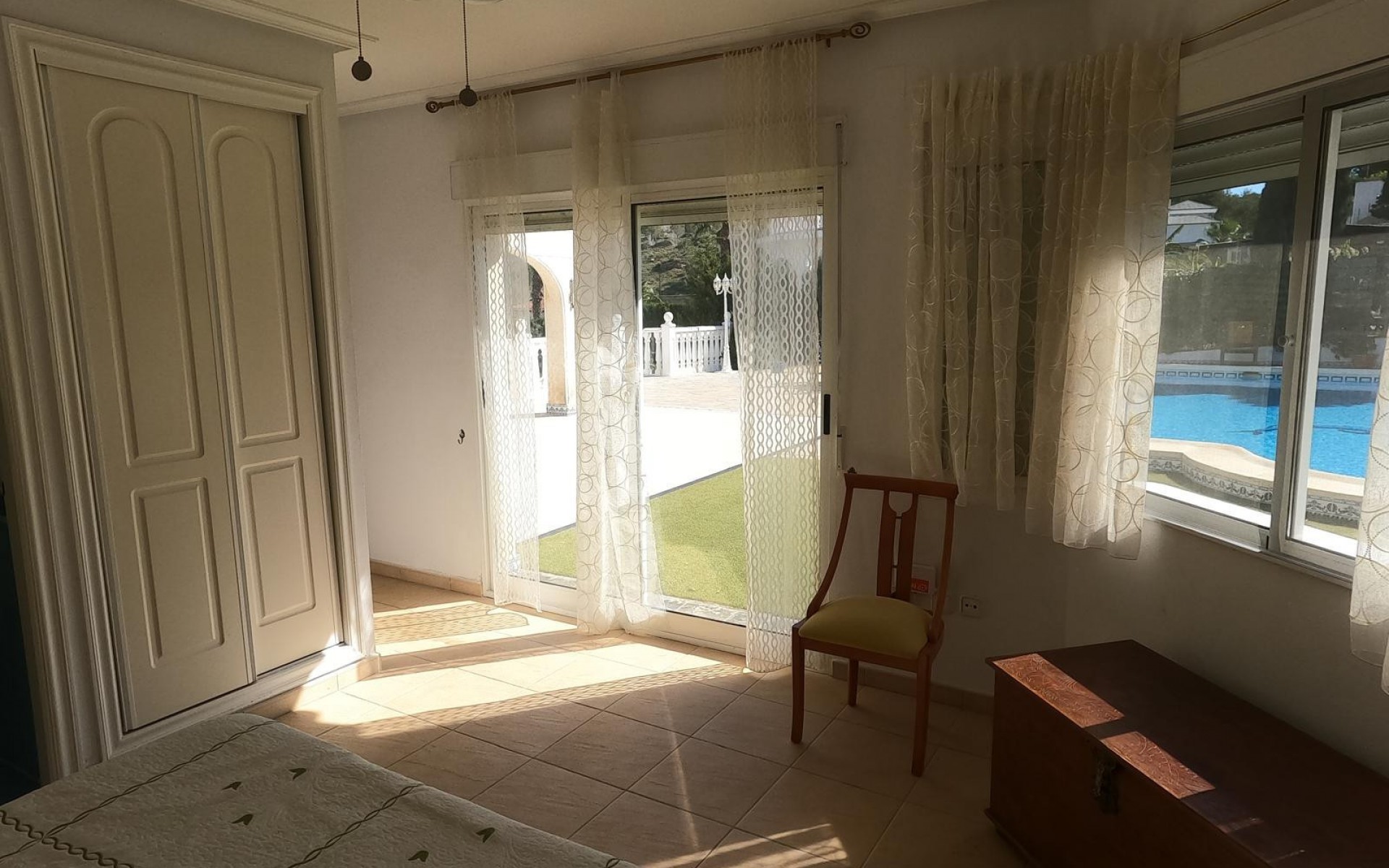 Resale - Villa - Algorfa