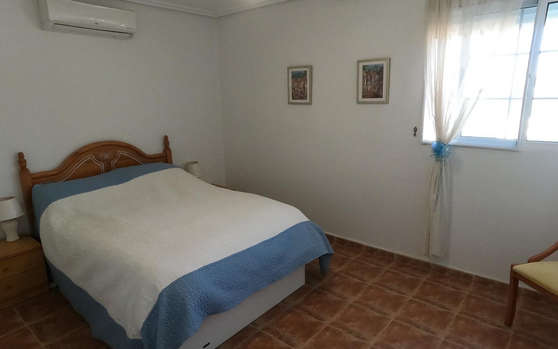 Resale - Villa - Algorfa