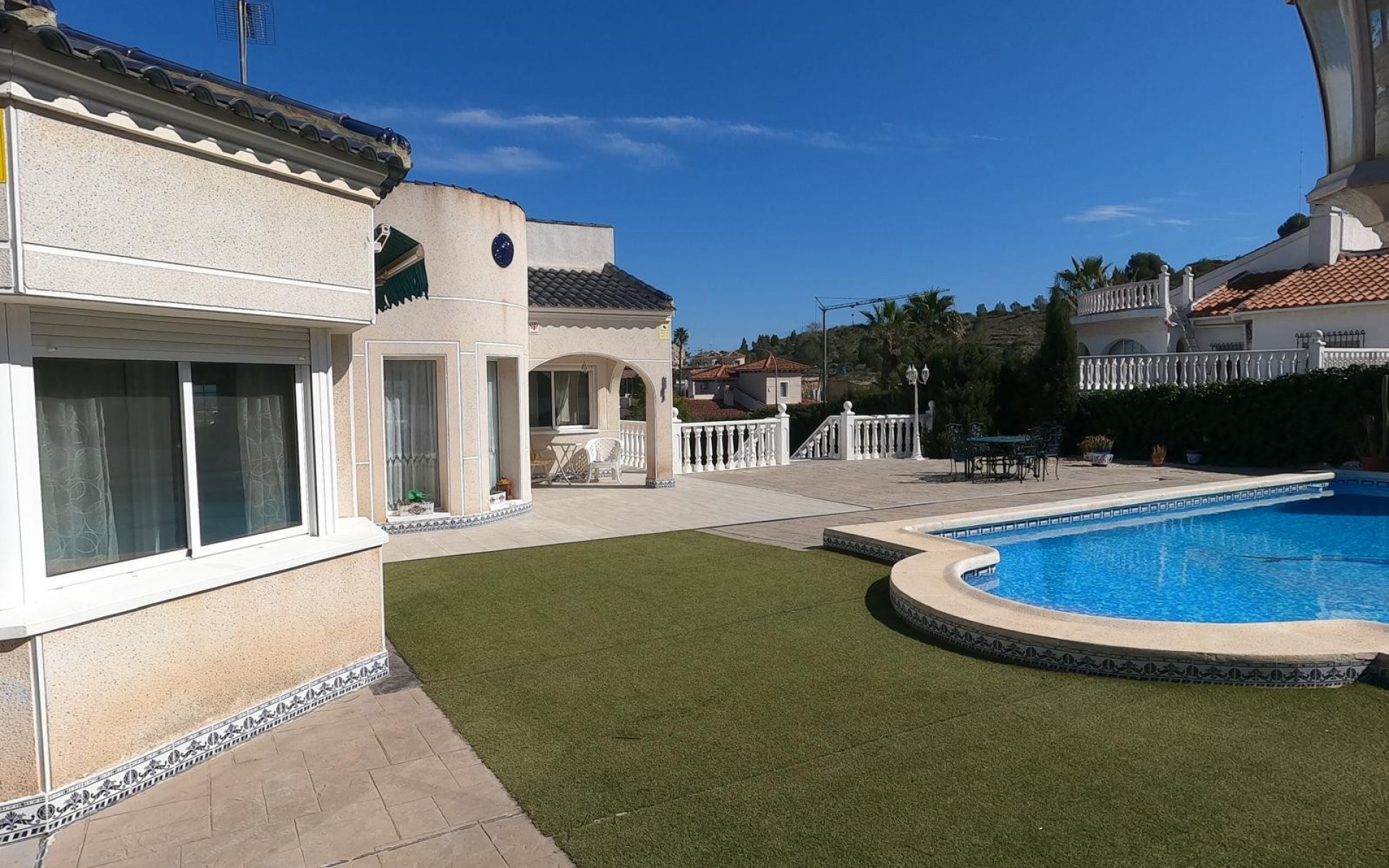 Resale - Villa - Algorfa