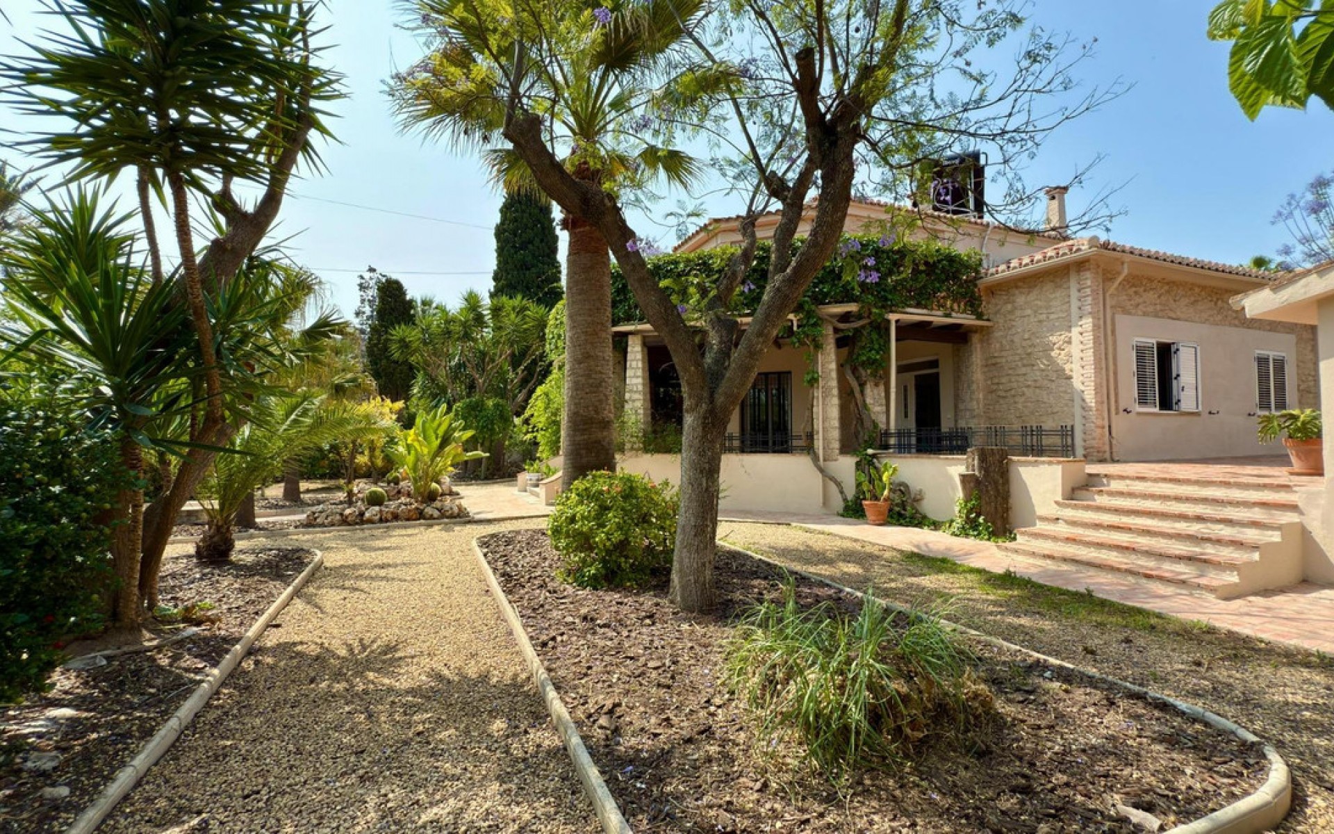 Resale - Villa - Alicante - Alicante Centro