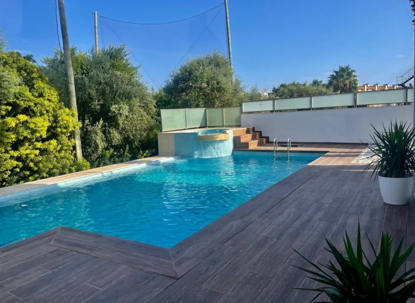Resale - Villa - Alicante - Alicante Centro