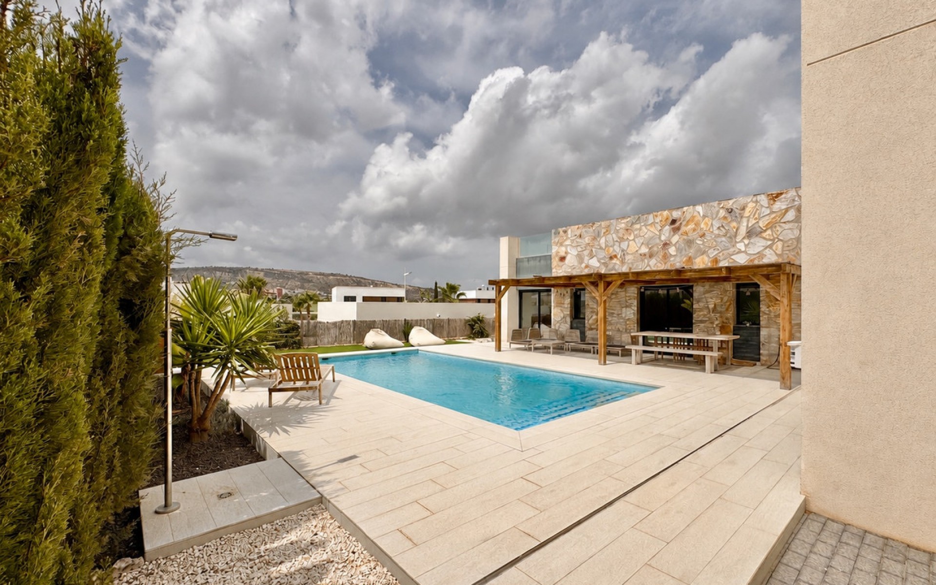 Resale - Villa - Alicante - Alicante Centro