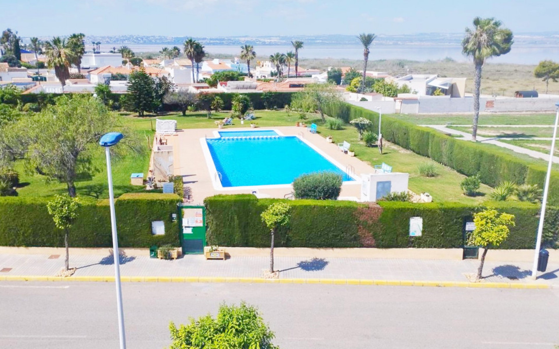 Resale - Villa - Alicante - La Torreta