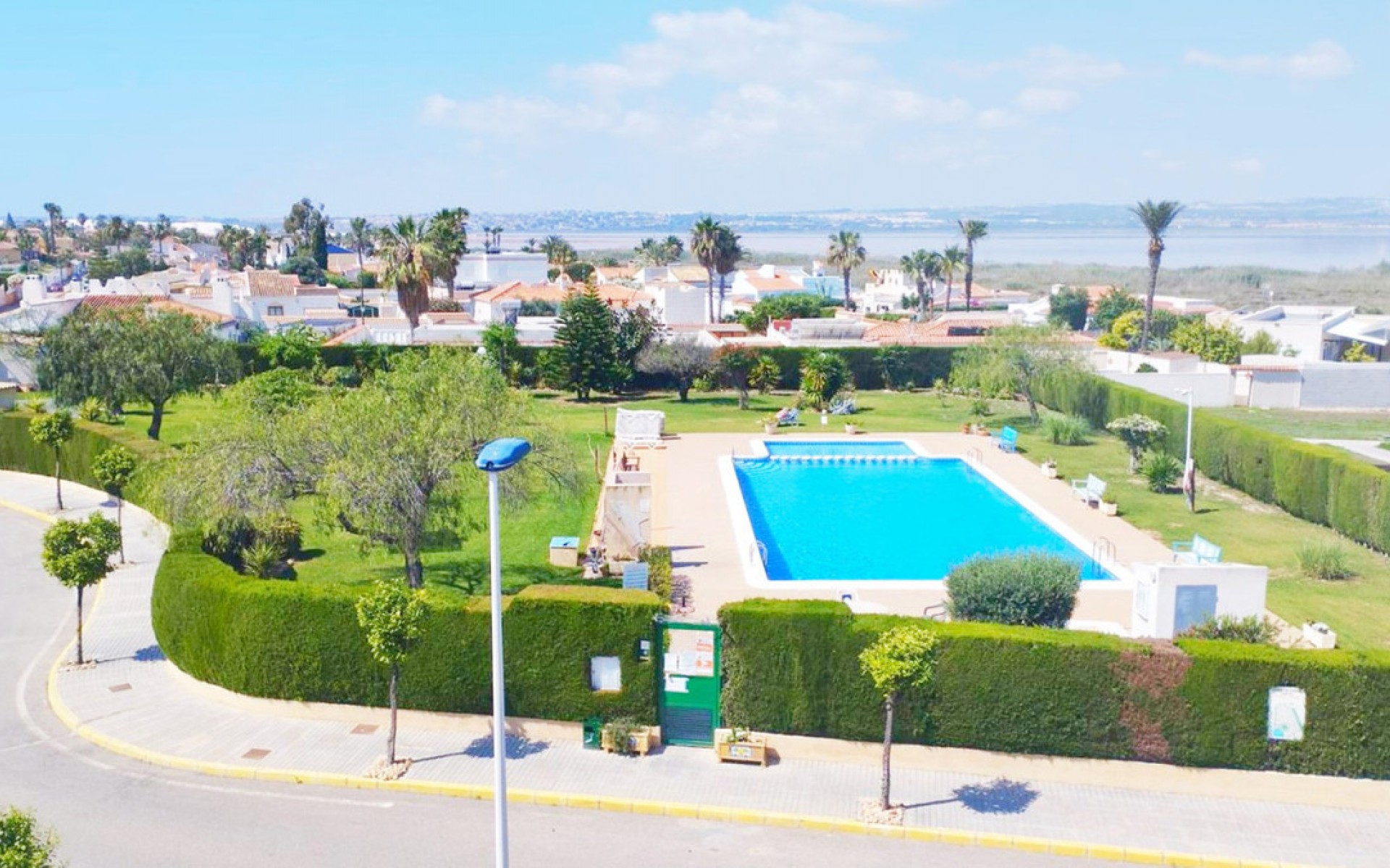 Resale - Villa - Alicante - La Torreta