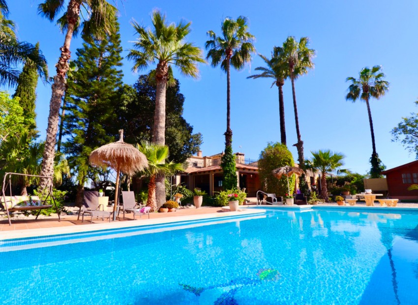 Resale - Villa - Almoradi - Heredades