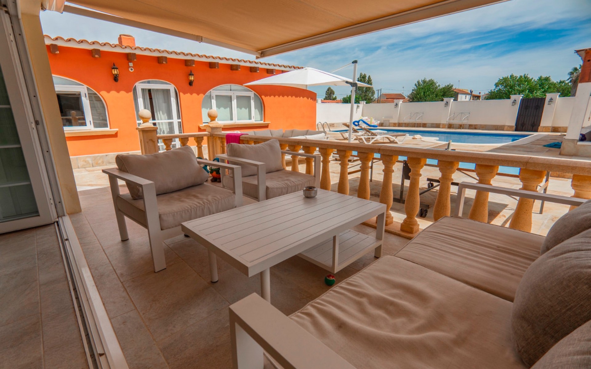 Resale - Villa - Almoradi - Heredades