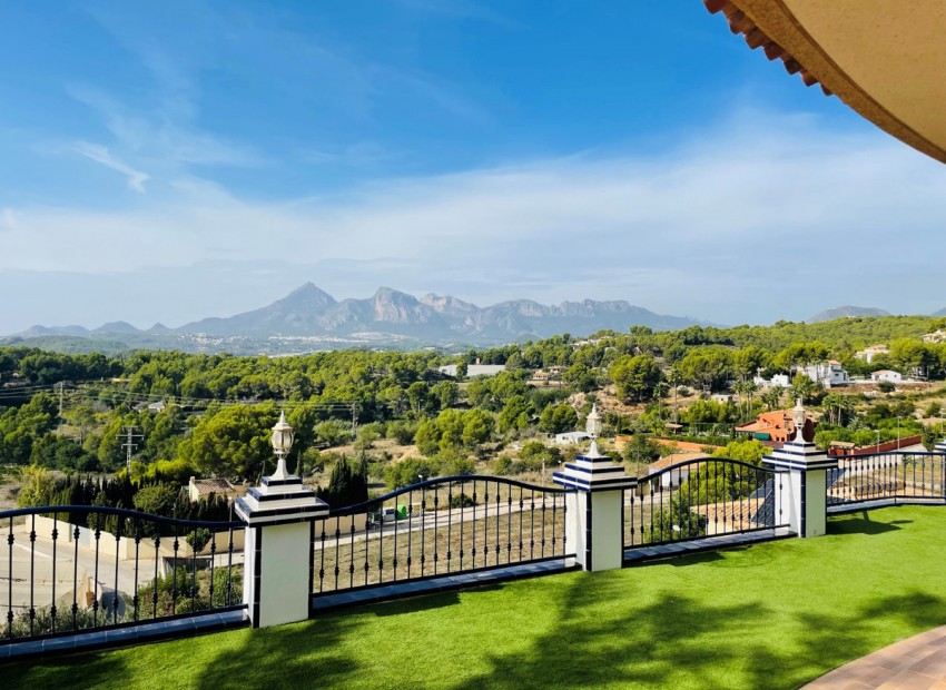 Resale - Villa - Altea - Altea Centro