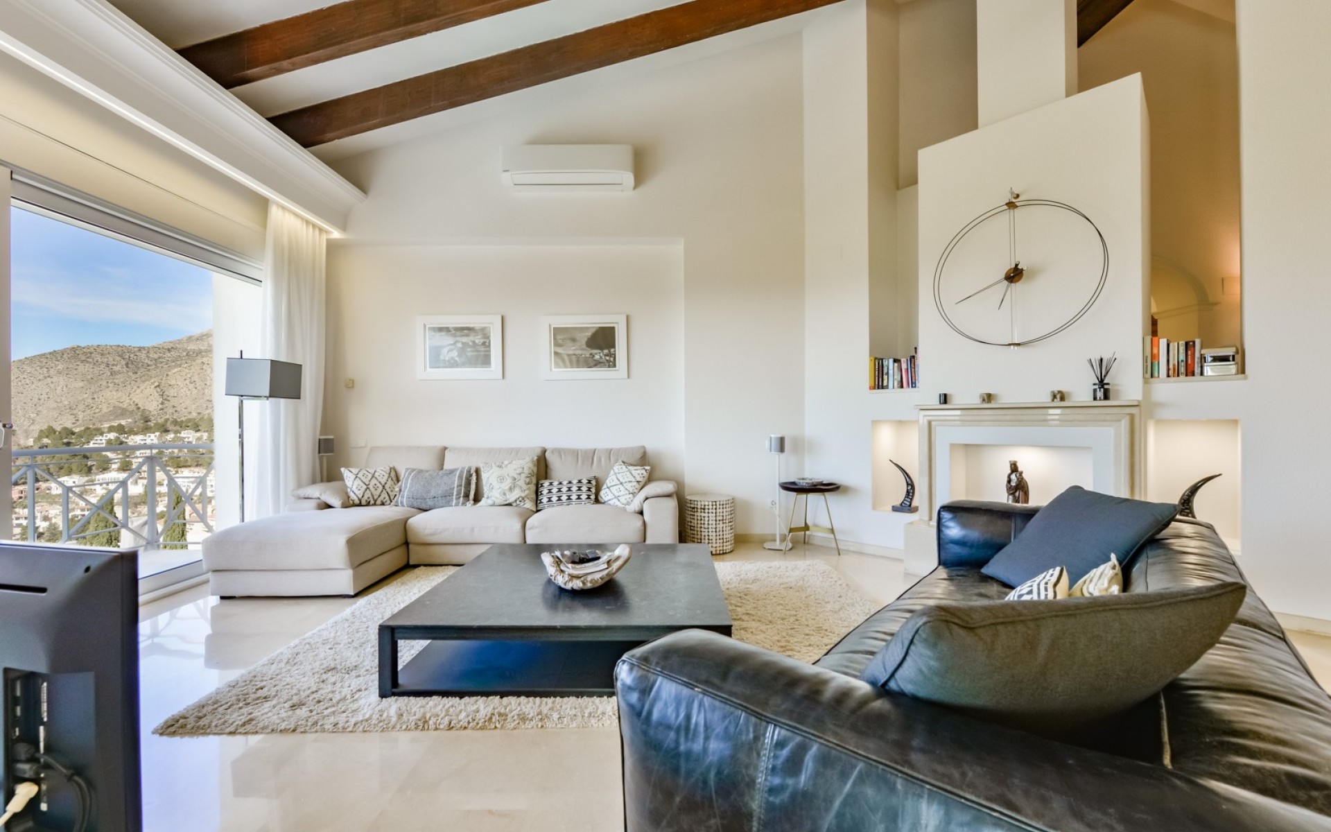 Resale - Villa - Altea