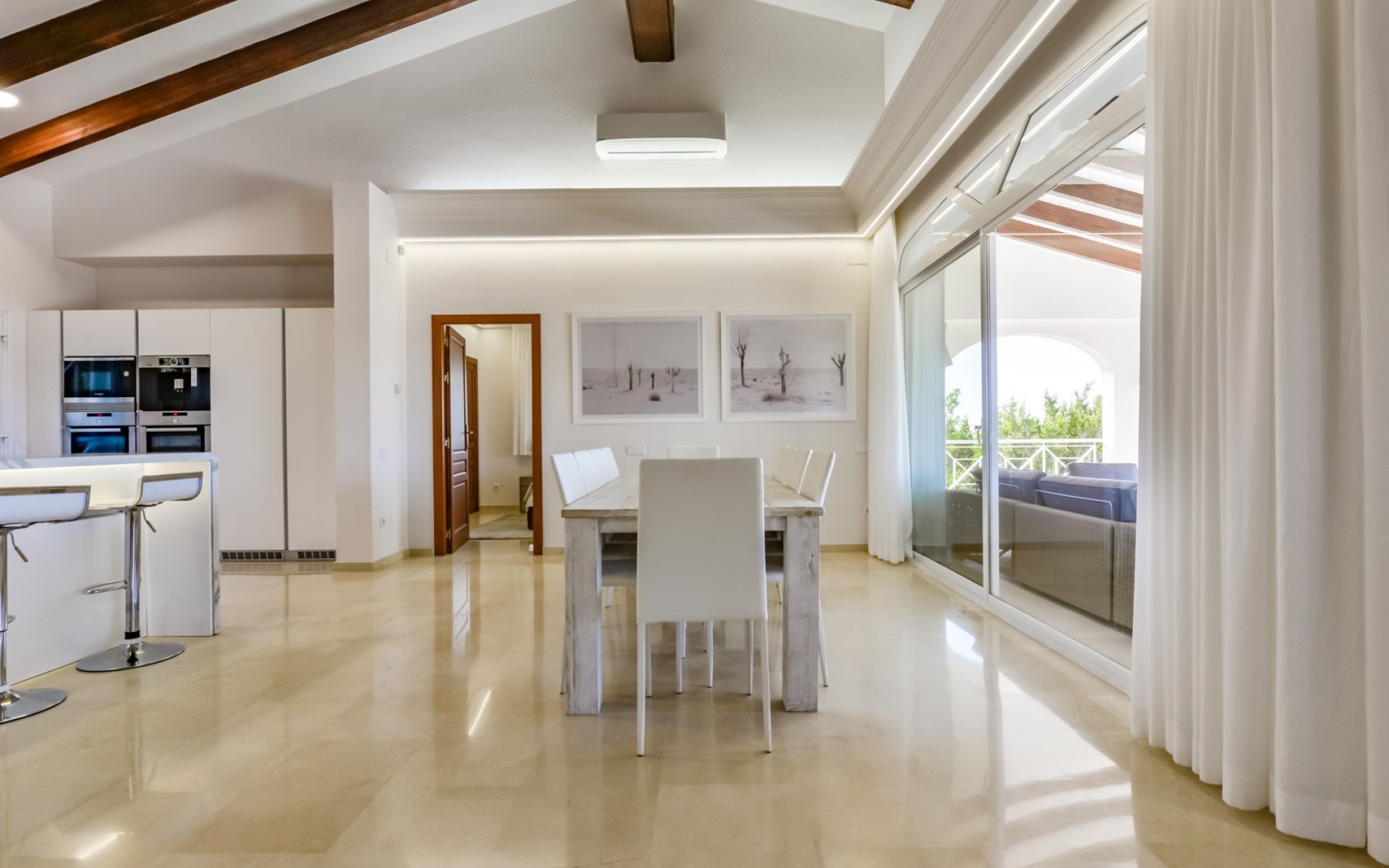 Resale - Villa - Altea