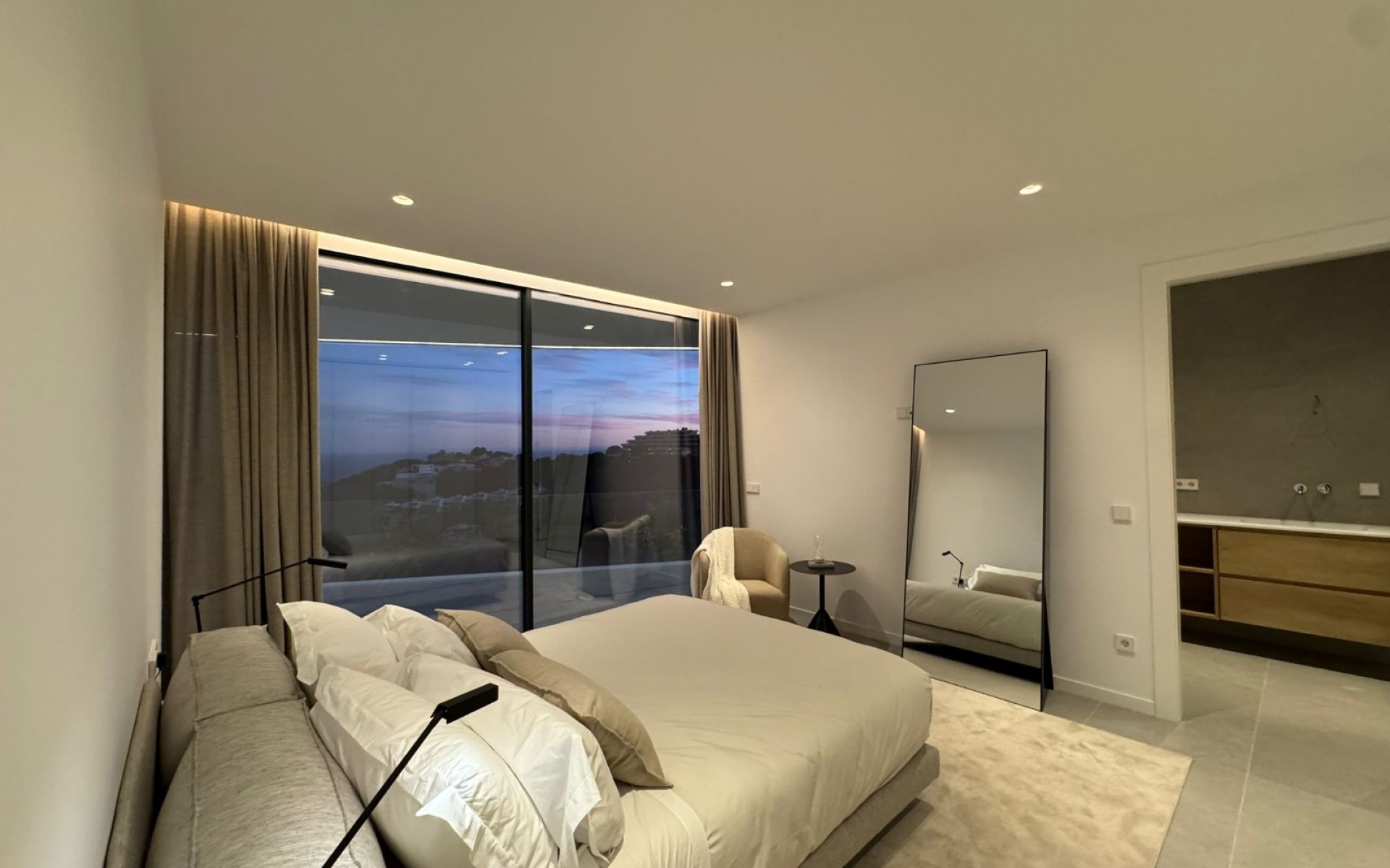 Resale - Villa - Altea