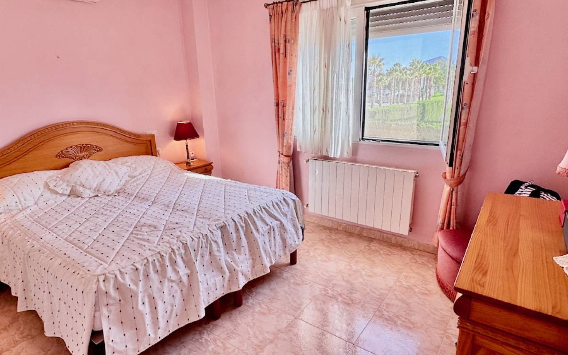 Resale - Villa - Benferri