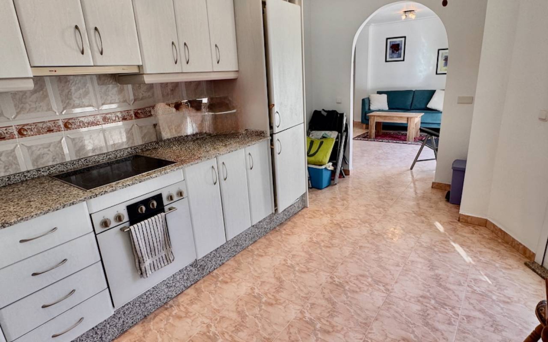 Resale - Villa - Benferri