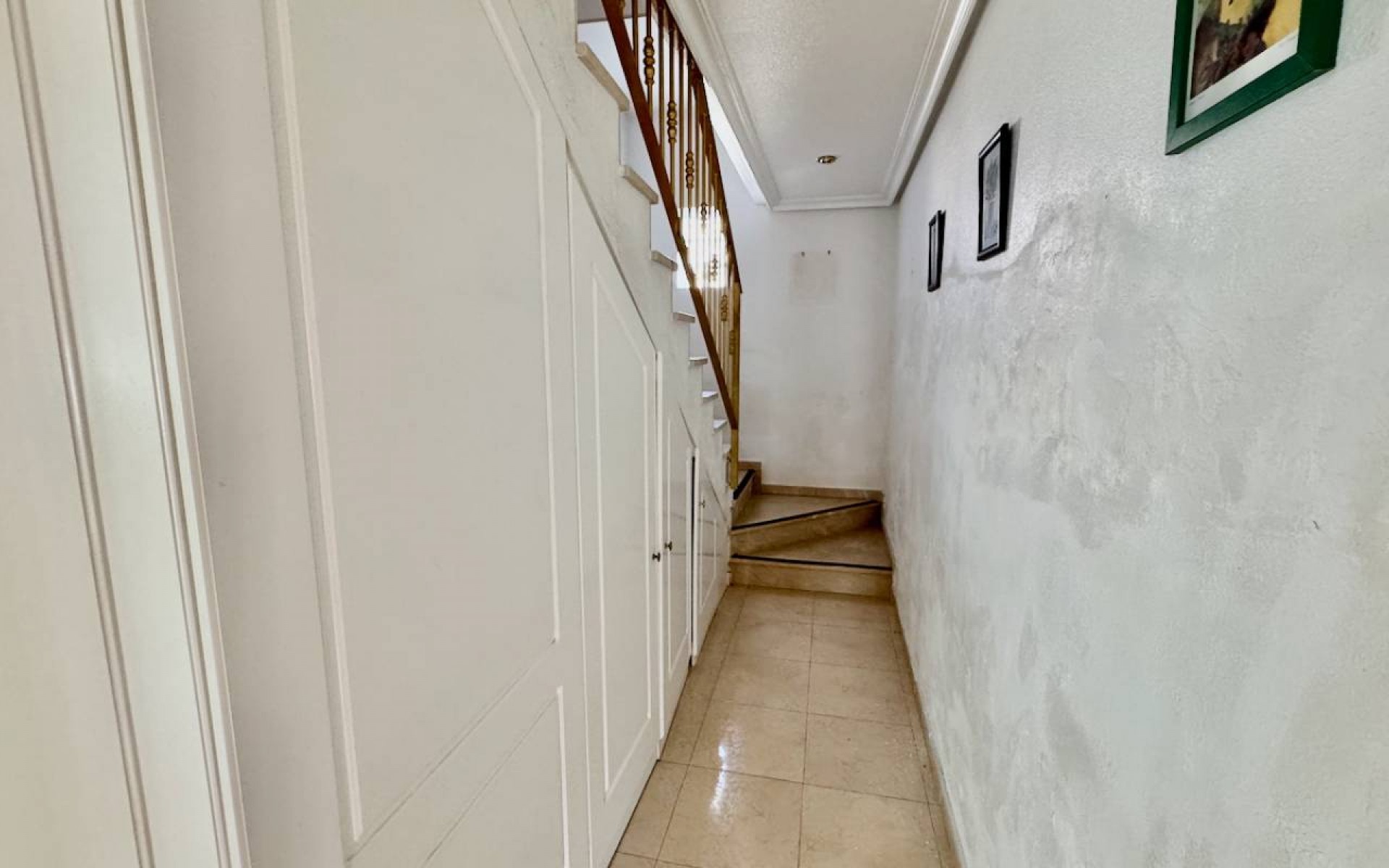 Resale - Villa - Benferri