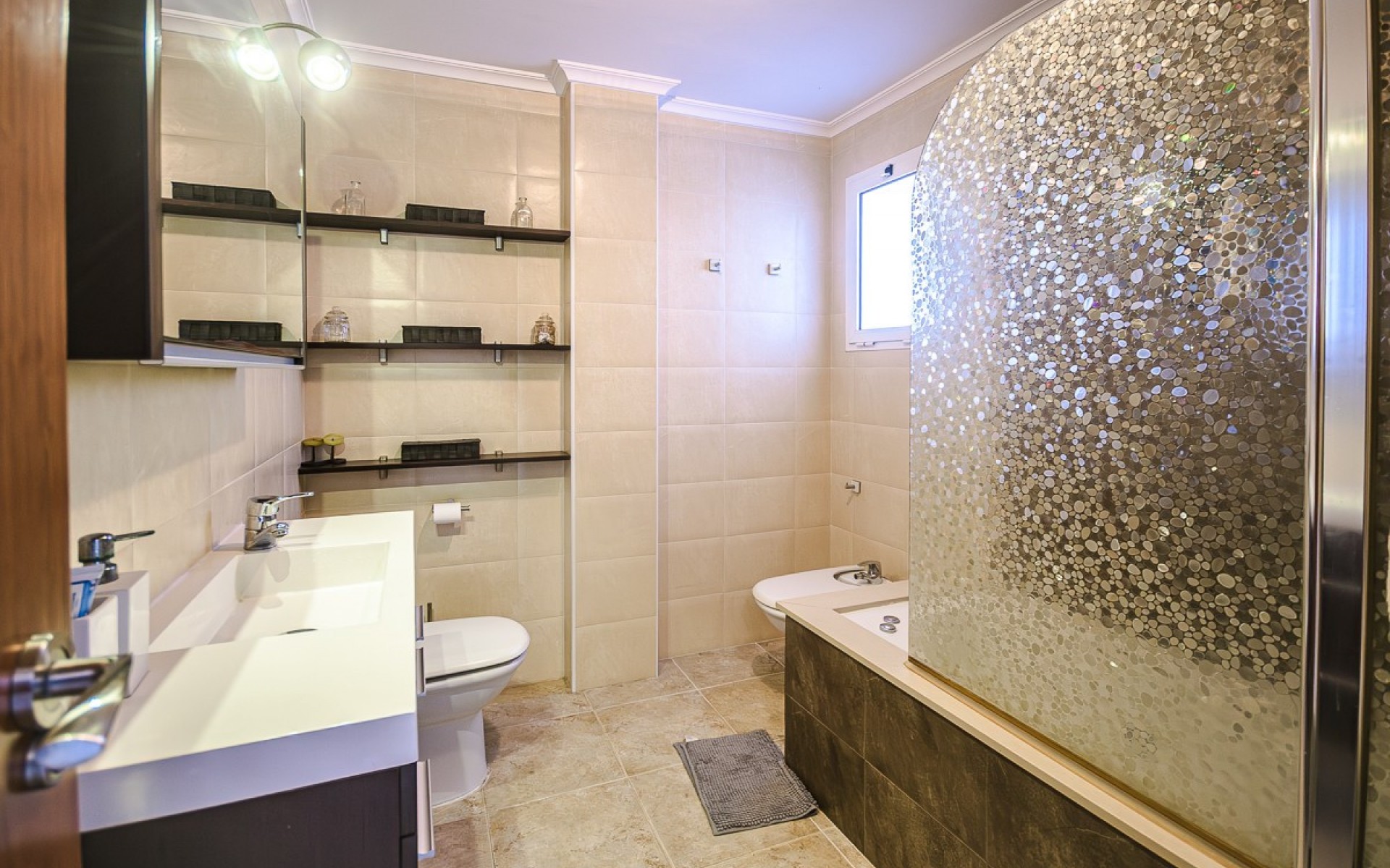 Resale - Villa - Benferri