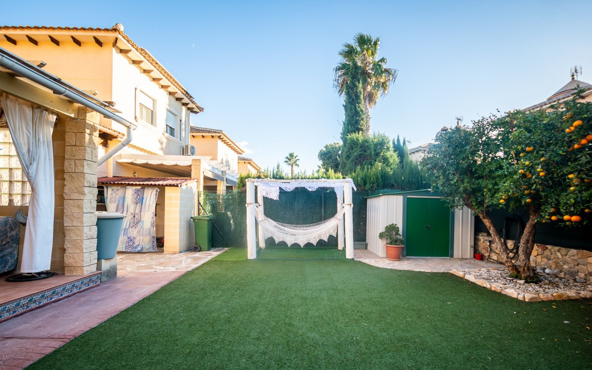 Resale - Villa - Benferri