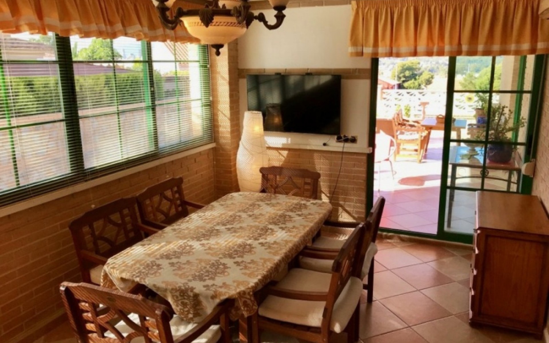 Resale - Villa - Benidorm - Benidorm Centro