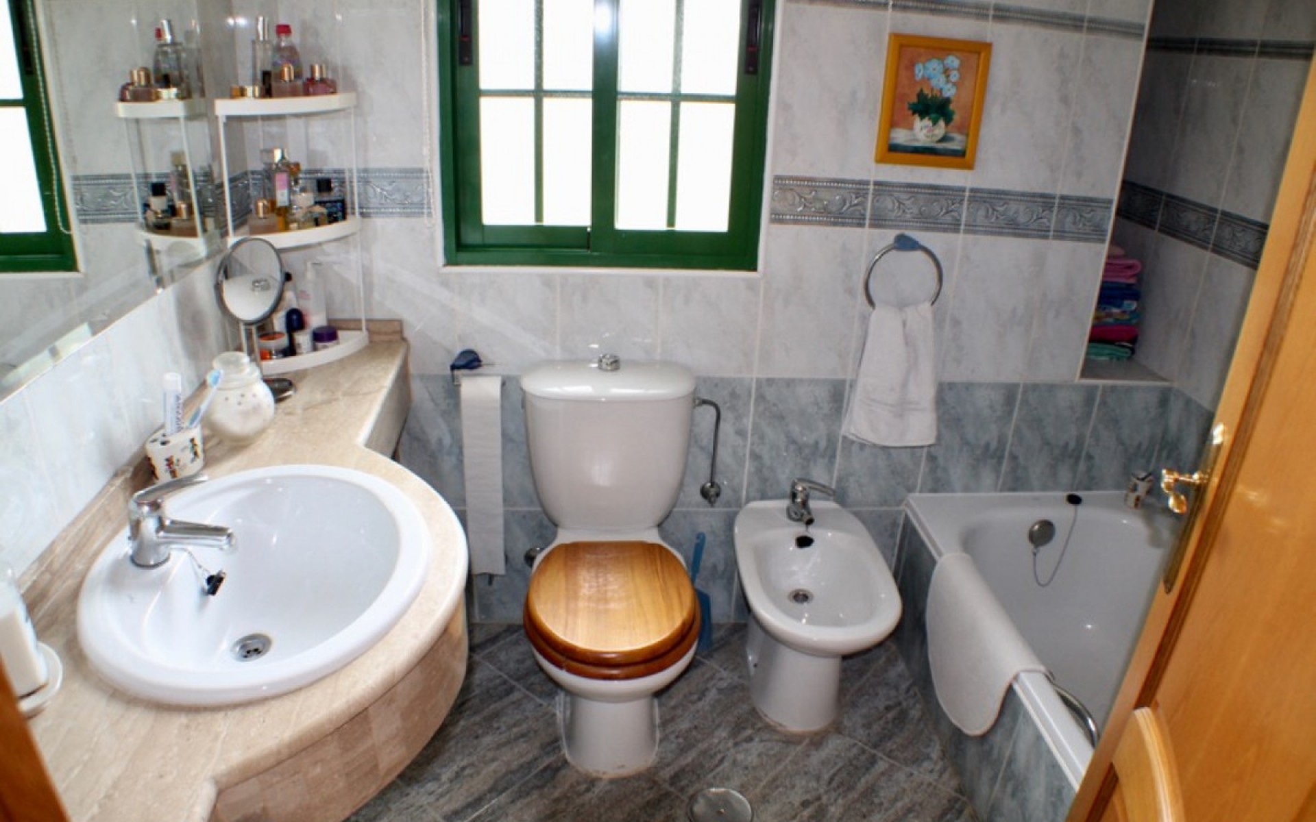 Resale - Villa - Benidorm - Benidorm Centro