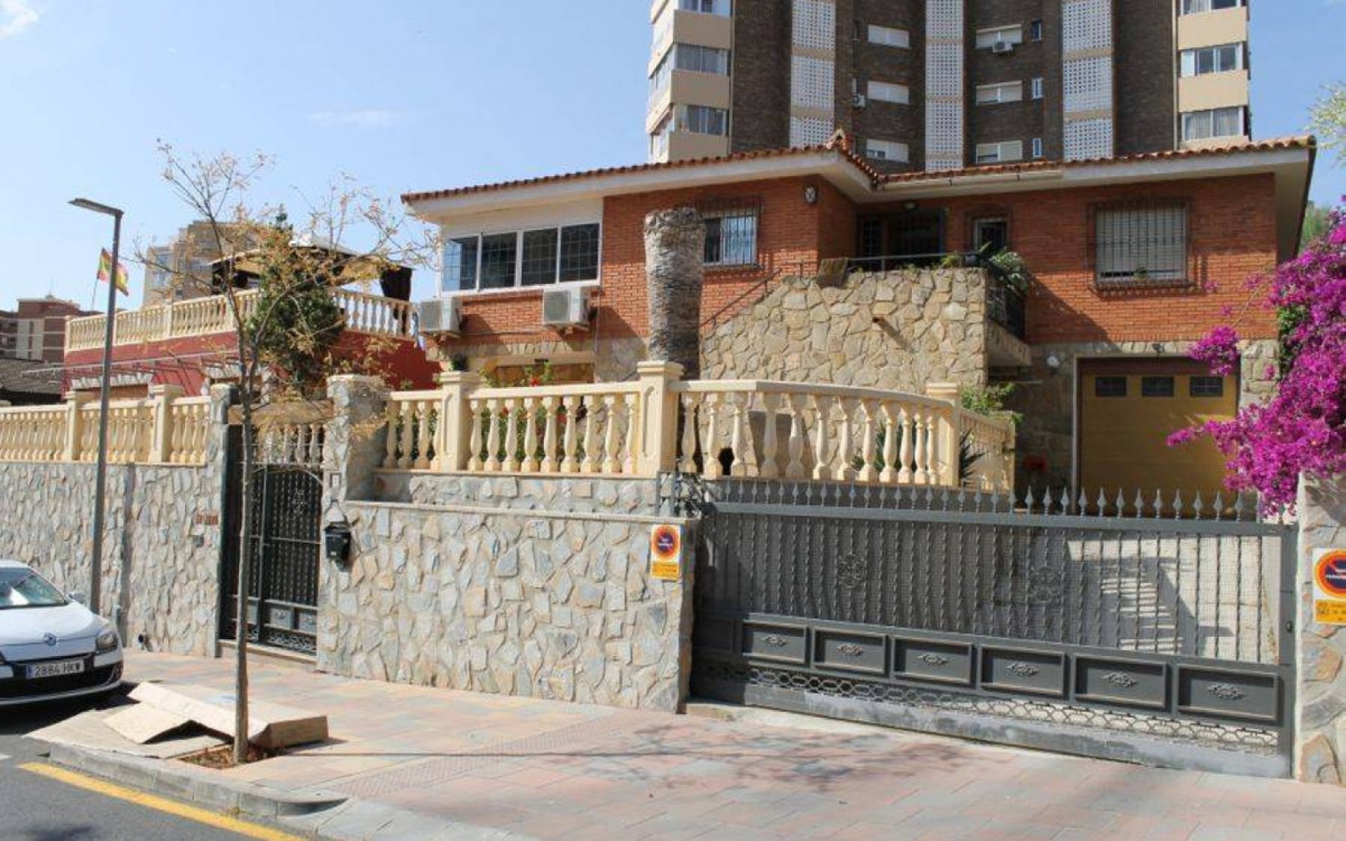 Resale - Villa - Benidorm - Benidorm Centro
