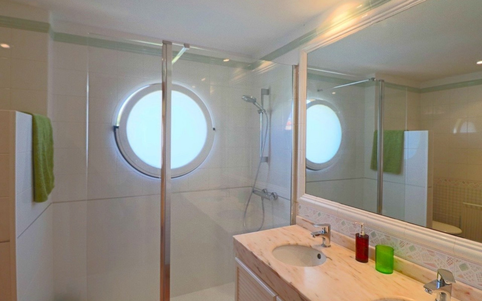 Resale - Villa - Benidorm - Benidorm Centro