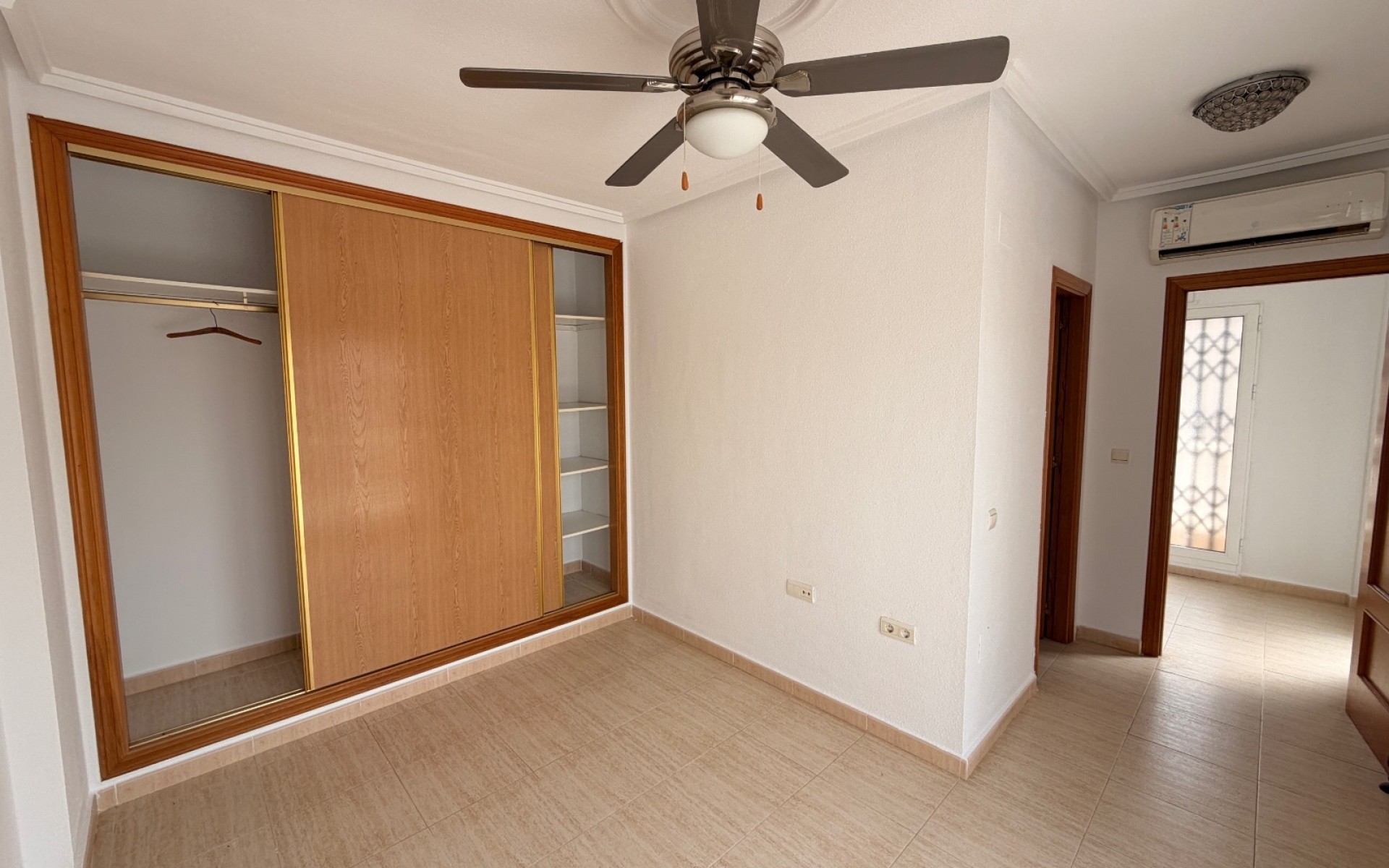 Resale - Villa - Benijofar - Benimar