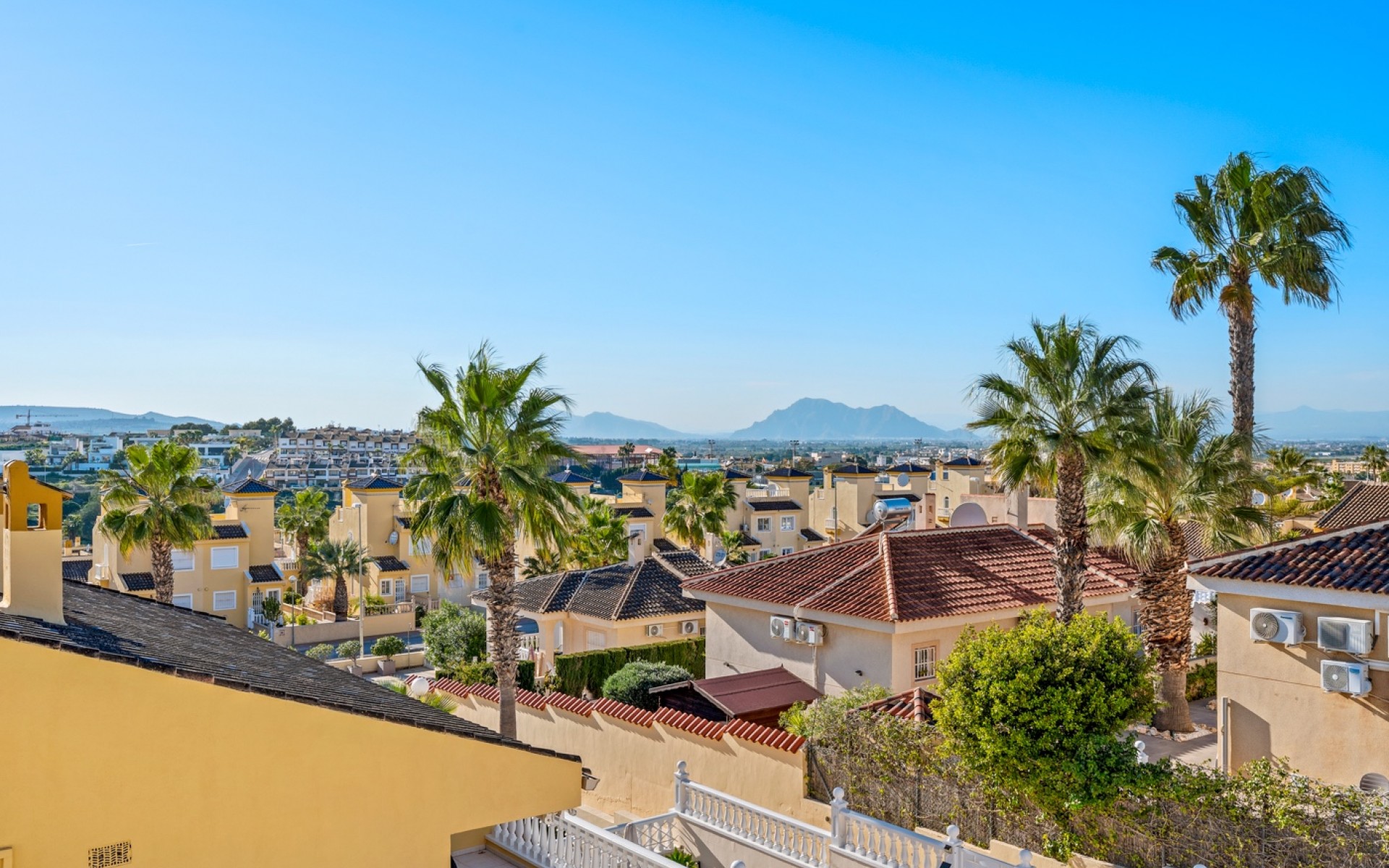 Resale - Villa - Benijofar